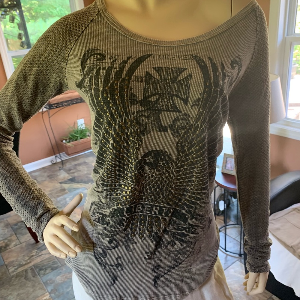 grey long sleeve